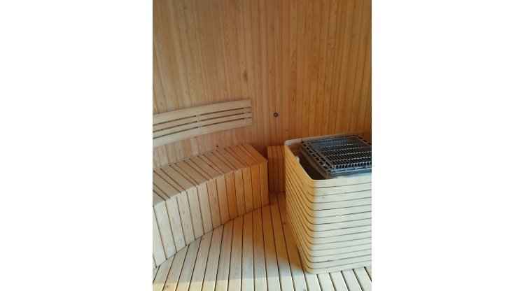 Sauna độc lạ - Cầu Bason